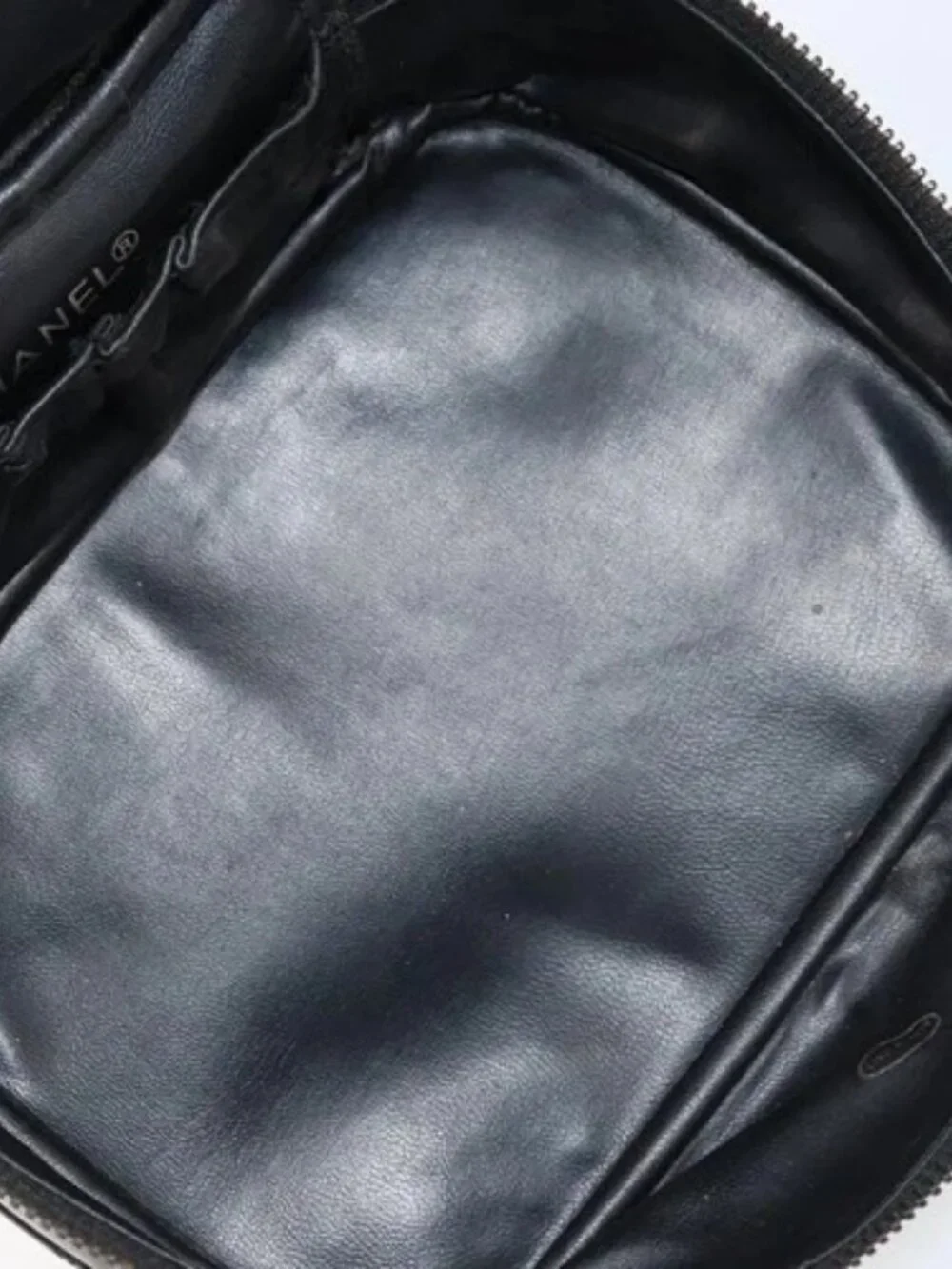 CHANEL brand	chanel color	black